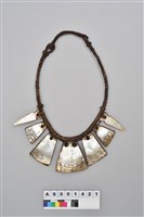 藏品(籐編貝片頸飾)的圖片